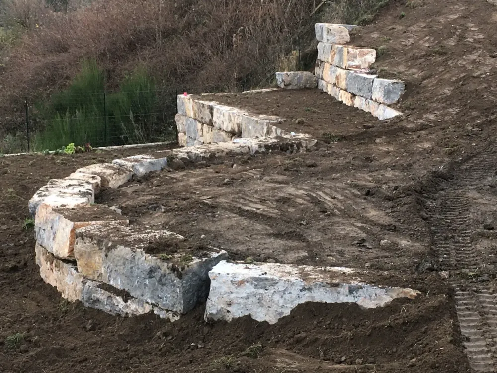 Création de jardin à  Saint-Flour-de-Mercoire