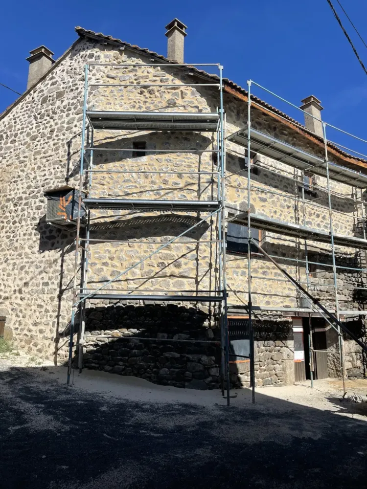 joints maison pierre